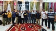 Pontianak - Komunitas Viking Kolot (Koviko), perkumpulan para pecinta klub sepakbola Persib di Kalimantan Barat, mendukung penuh Pembangunan Masjid Agung 1001 Kubah di Kabupaten Sambas.