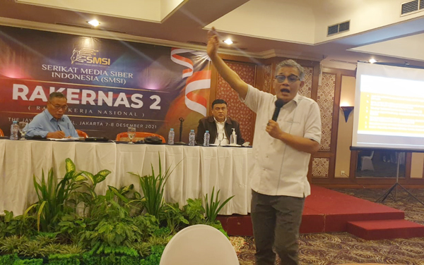 Budiman Sujatmiko, inisiator Bukit Algoritma memberikan pemaparan di hadapan peserta Rakernas II Serikat Media Siber Indonesia (SMSI), Rabu (8/12/2021) di The Jayakarta Hotel, Jakarta
