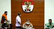 KPK tahan tersangka korupsi pengadaan Helikopter