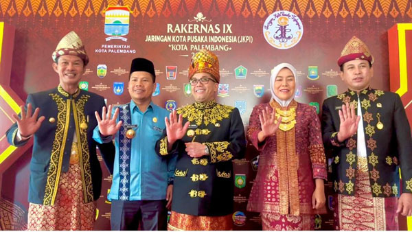 Bupati Sambas, Satono menghadiri Rapat Kerja Nasional (Rakernas) IX Jaringan Kota Pusaka Indonesia (JKPI) Palembang, 2-5 November 2022