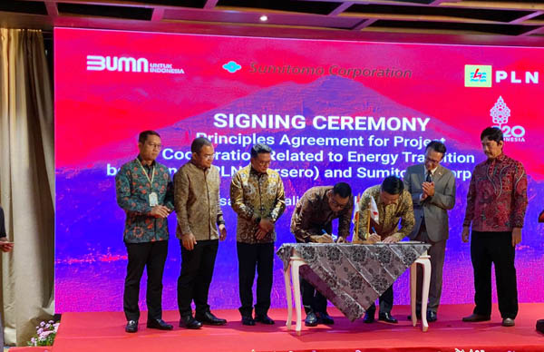 Penandatanganan perjanjian prinsip kerjasama proyek transisi energi antara PLN dan Sumitomo Corporation, Minggu (13/11/2022) di sela-sela perhelatan KTT G20 di Hotel Intercontinental Sanur Denpasar, Bali
