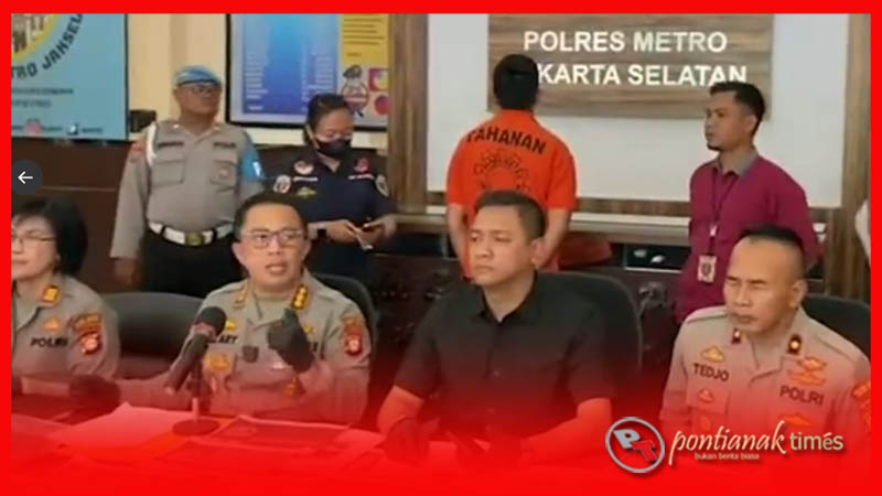 Kapolres Metro Jakarta Selatan Kombes Ade Ary Syam Indradi memberikan keterangan pers, Kamis (23/2/2023)