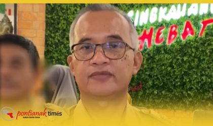 Sumastro Sekda Kota Singkawang yang tengah menghadapi sidang dugaan korupsi.