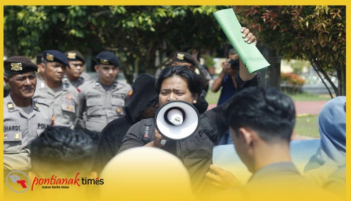 Musilm, Ketua Ikatan Kekeluargaan Mahasiswa Pelajar Indonesia (IKAMI) Sulawesi Selatan Cabang Mempawah.