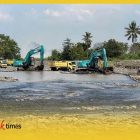 Aktivitas tambang Galian C diduga ilegal di Sungai Cenrana, Soppeng, Sulawesi Selatan.