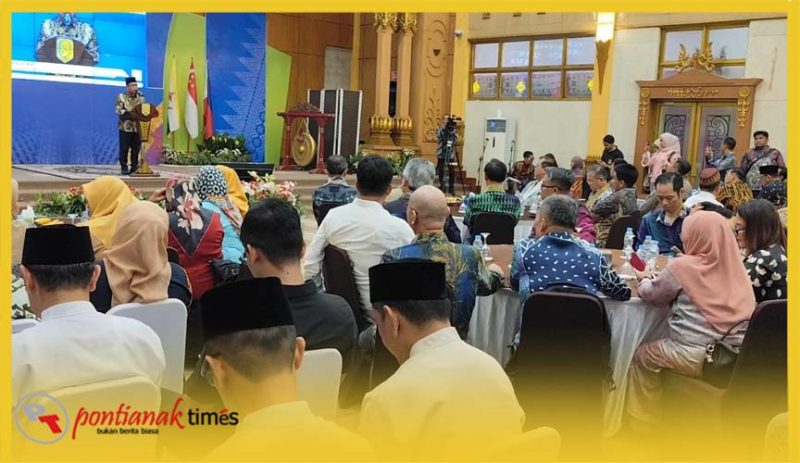 Peserta dan tamu undangan Seminar Internasional dan Upgrading Dai garapan Parmusi Provinsi Kalimantan Barat.