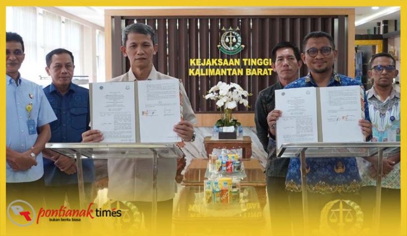 Kejati Kalbar dan UPBU Rahadi Oesman Ketapang resmi menandatangani kerja sama penanganan masalah hukum perdata dan tata usaha negara.