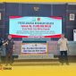 Kajati Kalbar Emilwan Ridan bersama Aspidsus Siju diapit personel TNI dengan  latar uang cash Rp55 Miliar dari kasus tata kelola pertambangan.
