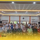 Para peserta Lomba Cerdas Cermat (LCC) Kebangsaan 2026 berpose usai pembukaan kegiatan, Sabtu (9/5/2026) 