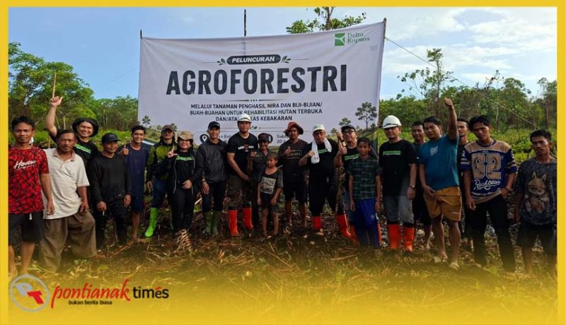 Rombongan Agroforestri berkumpul bersama menikmati alam dan objek wisatadi Batu Ampar Kubu Raya.