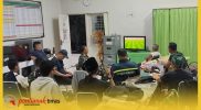 Mayor Inf Supanggih dan jajaran menggelar Nobar Piala Dunia 2026 bersama masyarakat sekitar, Senin 15 Juni 2026 pagi di Kantor Kelurahan Akcaya, Pontianak Selatan.