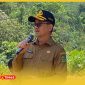 Sekretaris Daerah Kabupaten Bengkayang, Yustianus, yang mewakili Bupati Sebastianus Darwis, pada peletakan batu pertama pembangunan, Senin (20/7/2026).