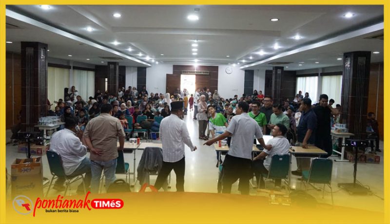 Khitanan Massal Gratis Bank Kalbar di Gedung Dana Pensiun (Dapen) Bank Kalb.ar, Jalan Budi Karya, Pontianak