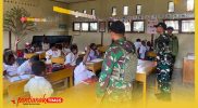 ersonel Satgas Pengamanan Perbatasan (Pamtas) Kewilayahan RI-PNG Yonif 645/Gardatama Yudha (Gty) Pos Napua mengajar di SD Negeri Gunung Susu,