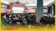Keluarga besar Bank Kalbar menggelar salat istisqa, dilanjutkan dengan santunan untuk yatim piatu dan dhuafa.