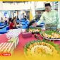 Bank Kalbar menghadirkan dekorasi khas, kuliner tradisional, dan photo booth untuk nasabah dan masyarakat dalam momentum HUT KOta Pontianak ke-255.