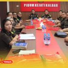 Kepala Kejaksaan Tinggi Kalimantan Barat, Dr. Emilwan Ridwan di Rumah Restorative Justice “Seia Sekata”